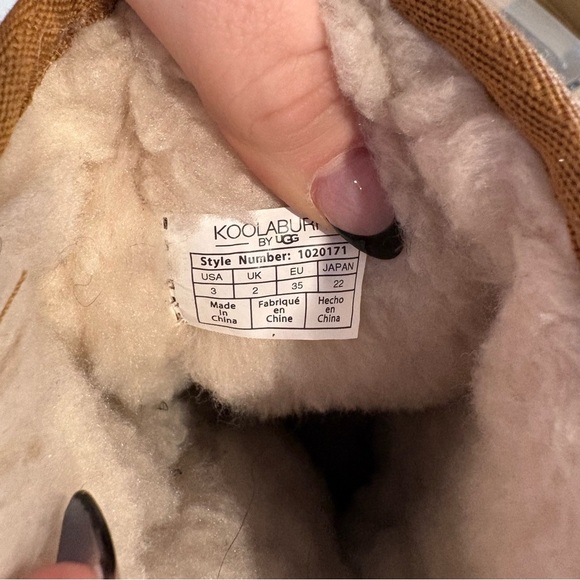 UGG Brown Shearling Boots with Bows Kids Size Three - Picture 3 of 4